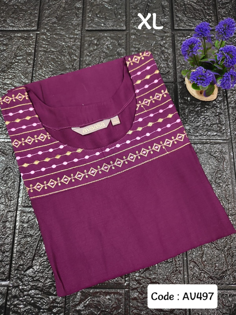 AVAASA KURTIS
